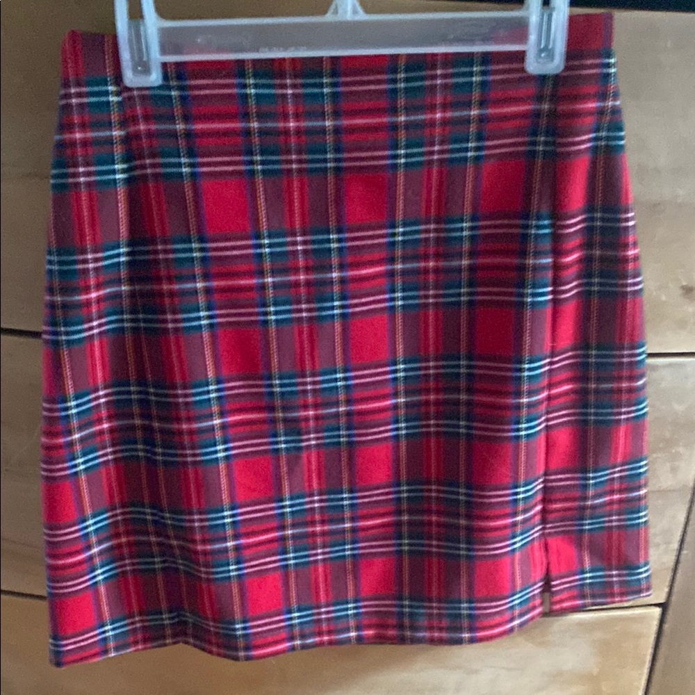 Brandy Melville Tartan Mini Skirt in Red